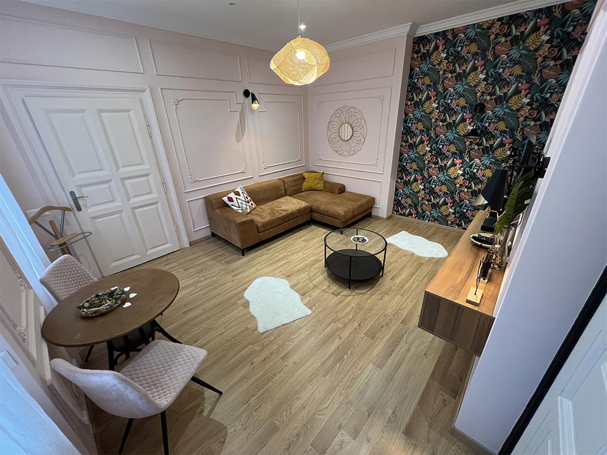 Jozsef Apartment *